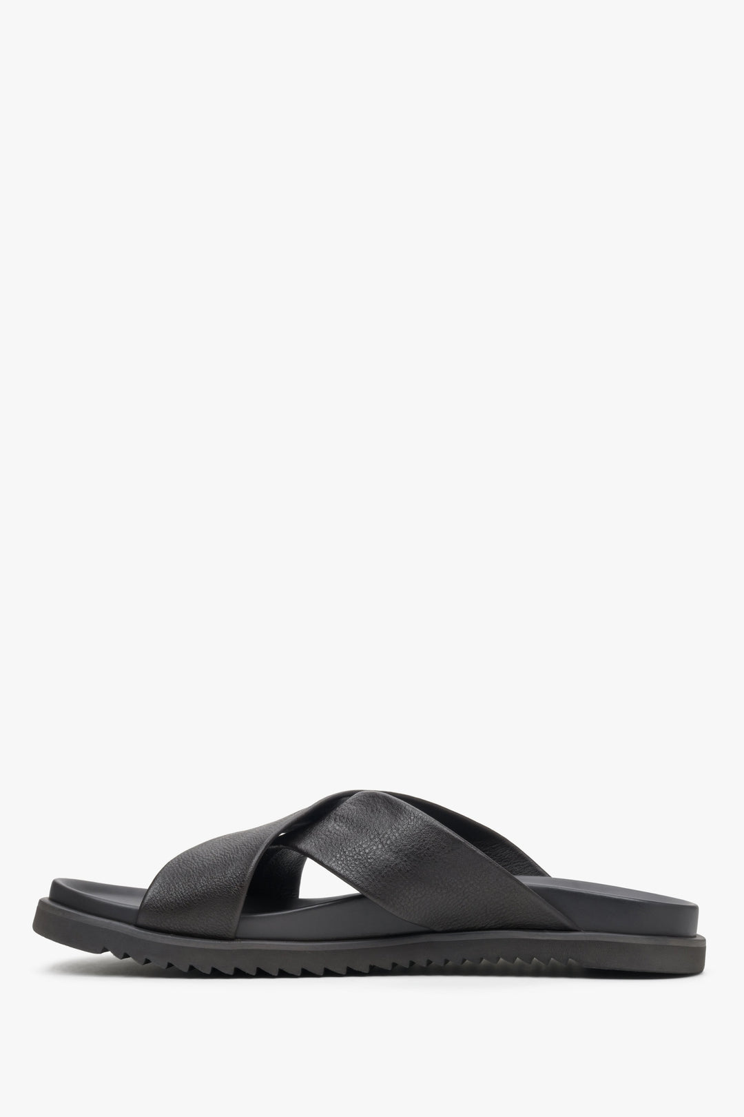 Soft men's summer sandals by Estro made of genuine and synthetic leather - brown shoe profile.