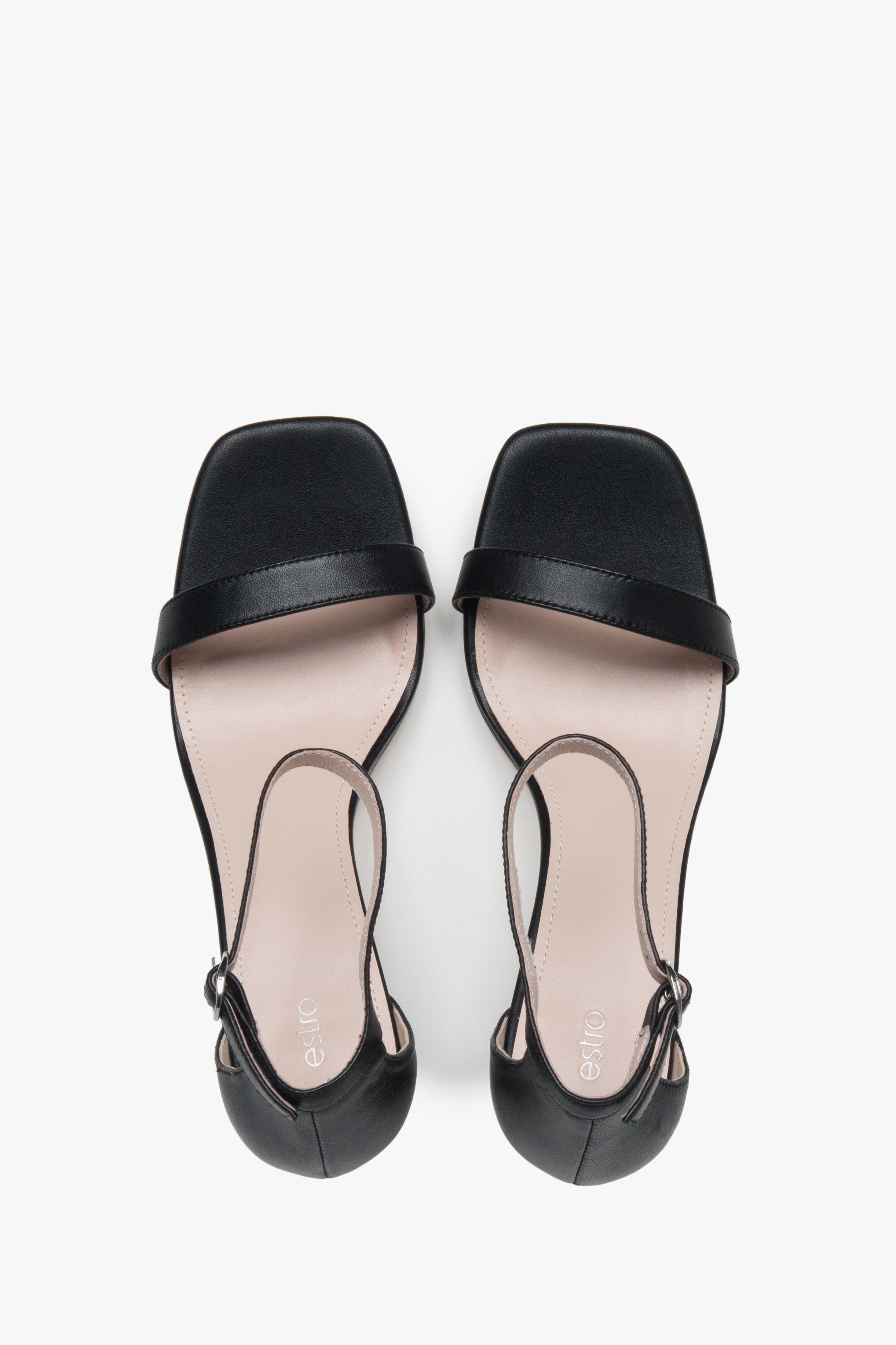 Timeless black Estro women's sandals made of genuine leather – perfect for special occasions and everyday outings, thanks to the comfortable funnel heel.