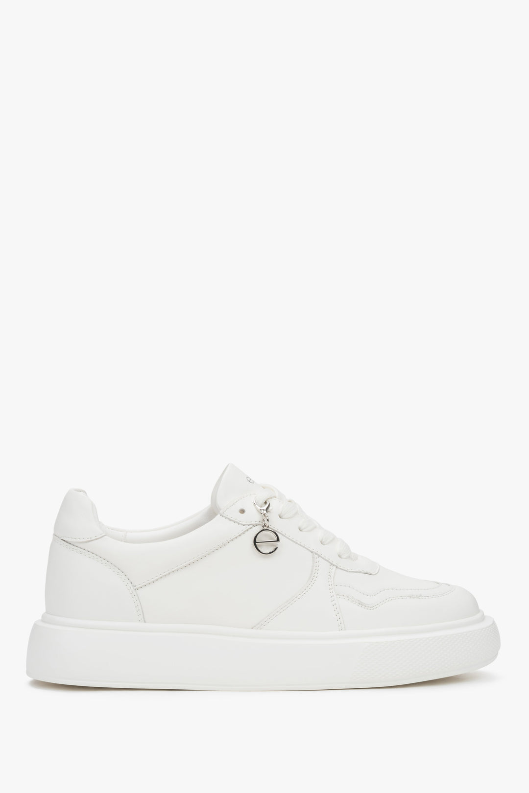 Women's White Leather Sneakers with a Flexible Sole Estro ER00117140.