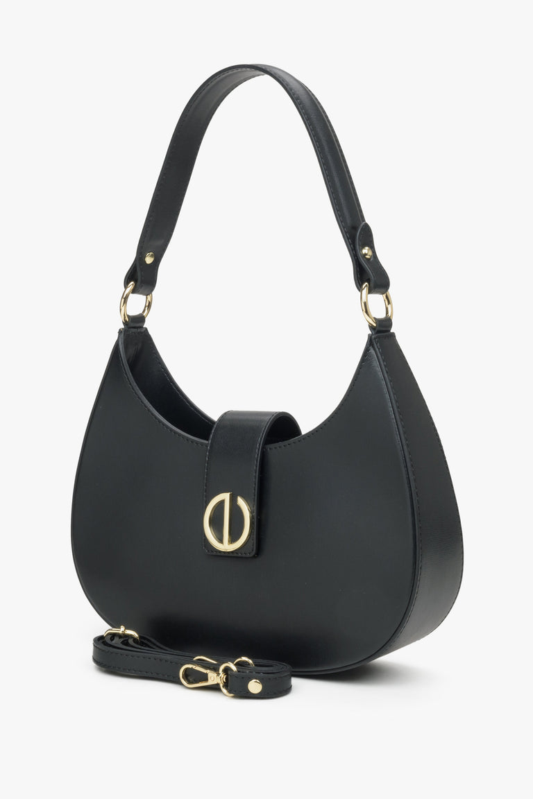 Estro women's black handbag made of Italian genuine leather.