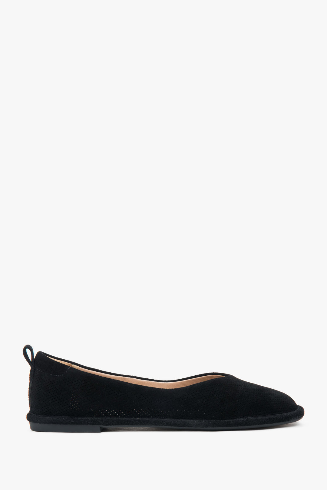 Women's Black Ballet Flats made of Soft Perforated Genuine Velour Estro ER00116922.