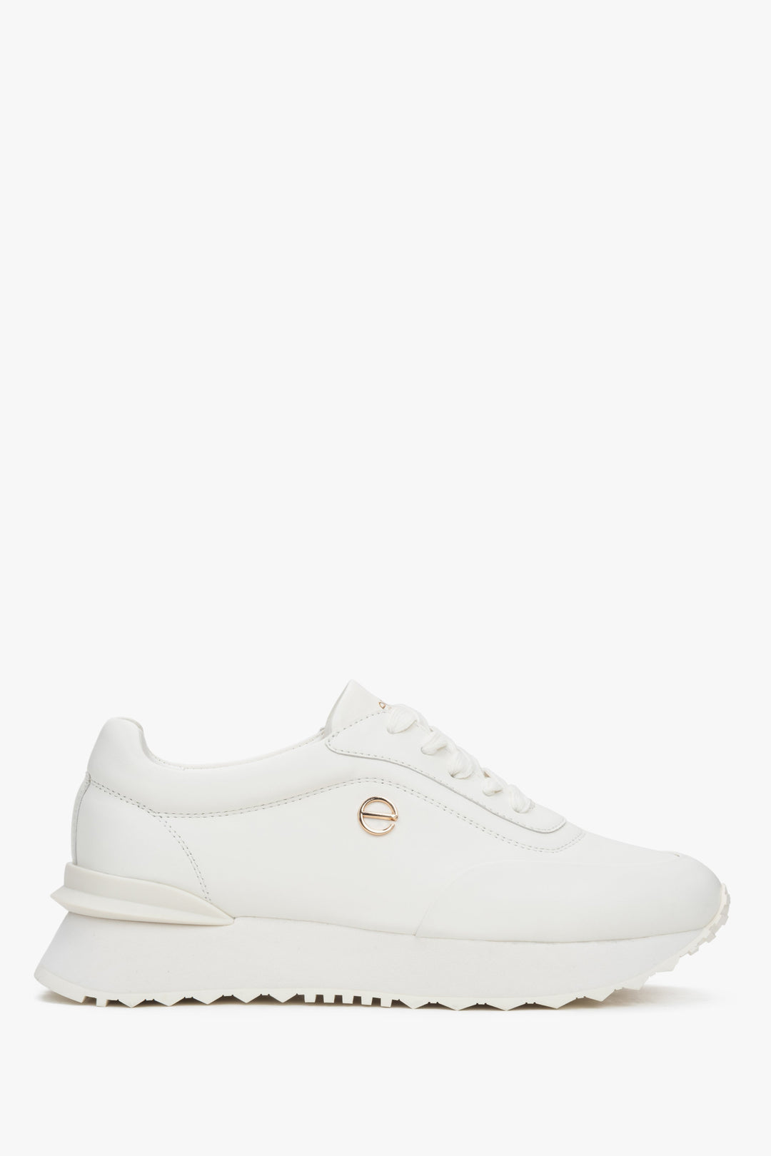 Women's White Leather Sneakers with a Flexible Sole Estro ER00116921.