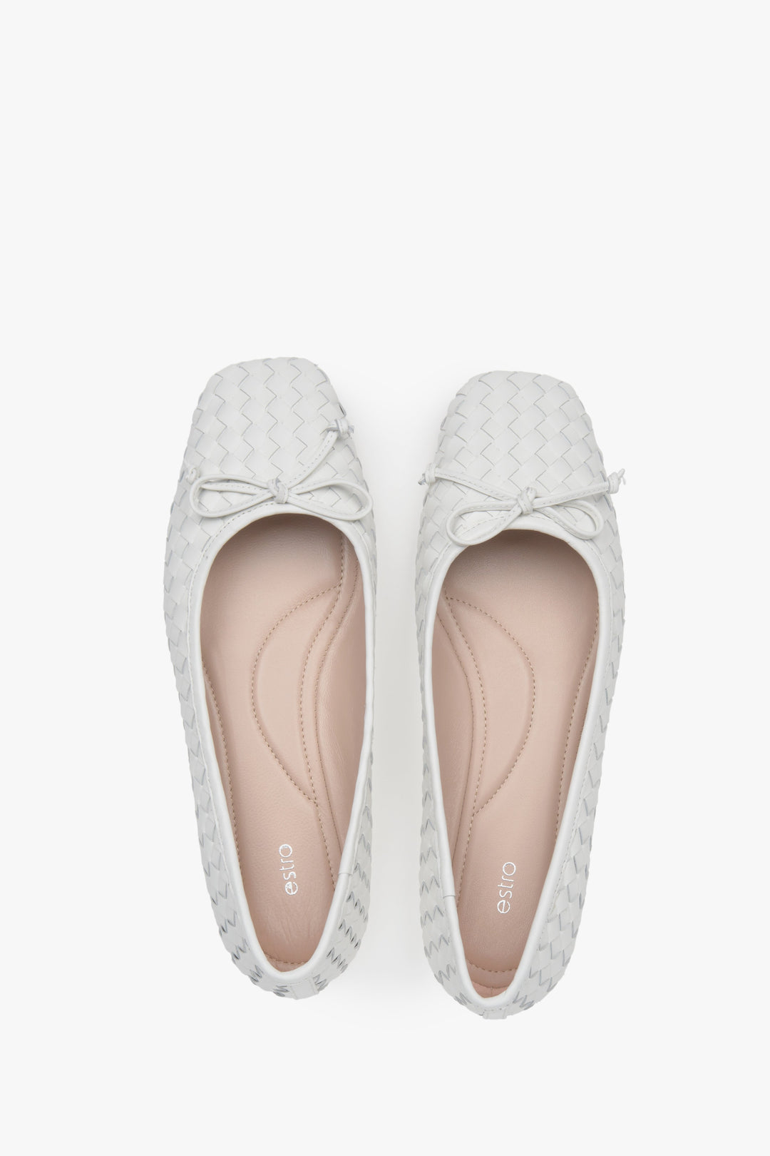 White Estro women's ballet flats made of genuine leather, featuring an interesting woven pattern – top view.