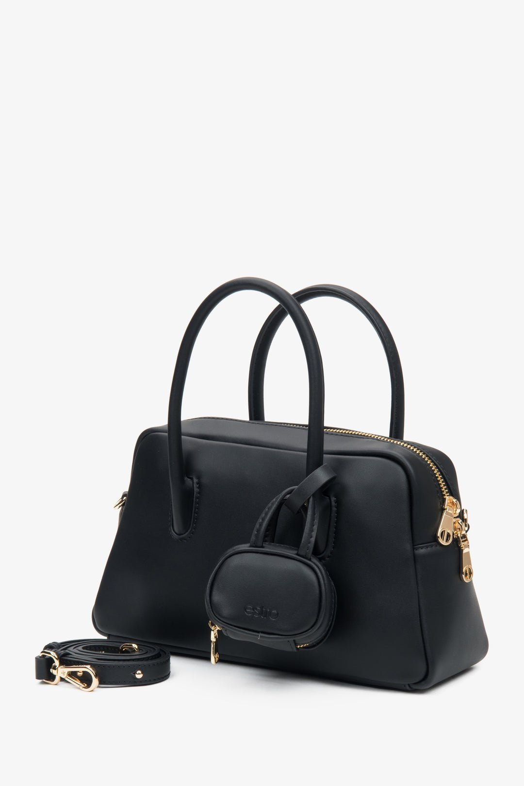 Elegant black women's handbag by Estro, crafted from genuine leather in a timeless boxy style.