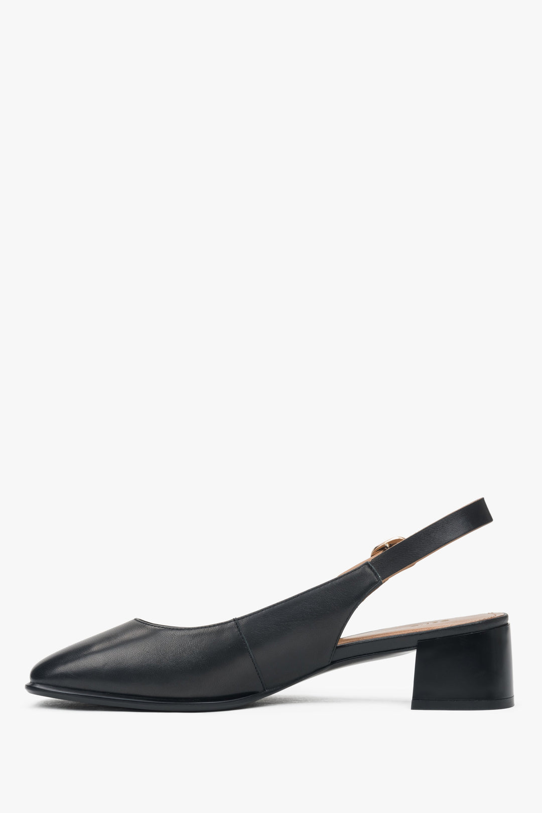 Stylish Estro women's pumps in a black shade, slingback style, set on a comfortable, low heel.
