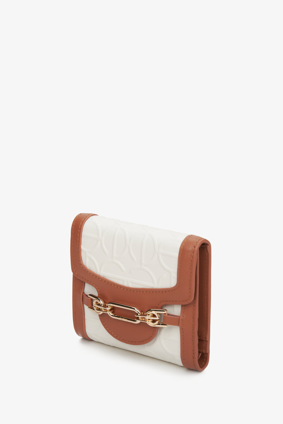 Small Estro women's wallet made of genuine leather in beige-brown colour.