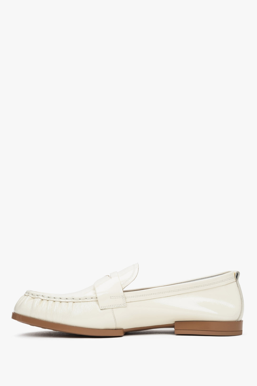 Women's loafers by Estro in white, made of patent genuine leather.