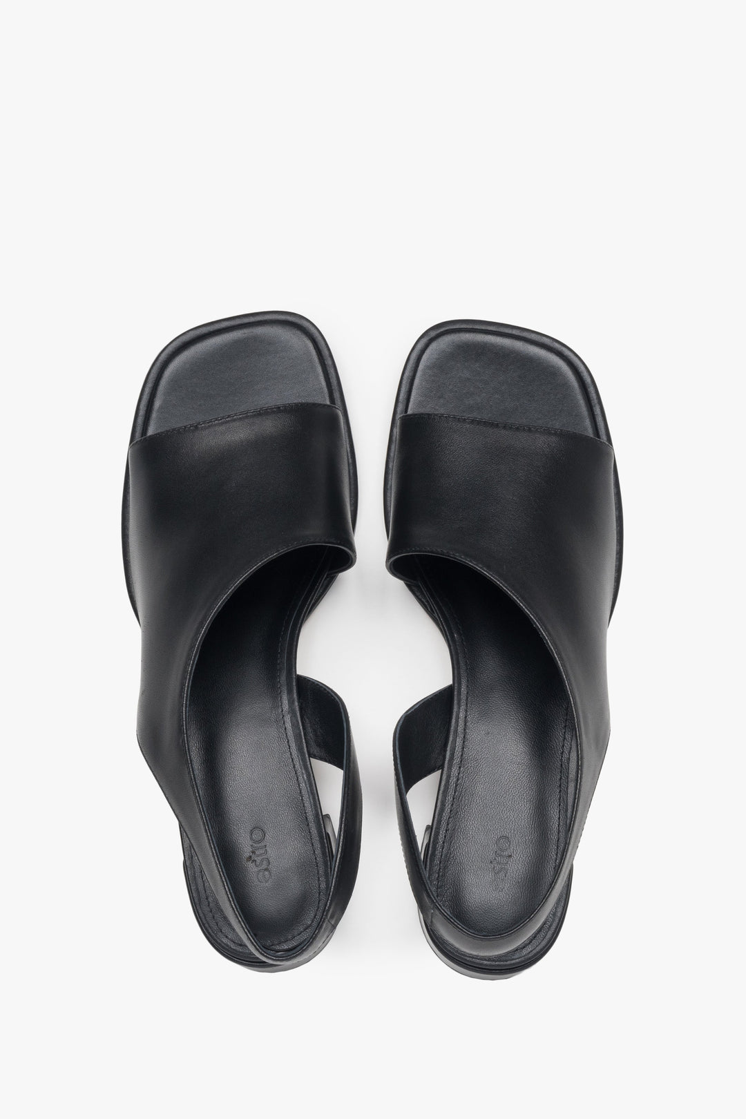 Black leather women's sandals by Estro, perfect for everyday wear, featuring a subtle low heel – top view presentation.