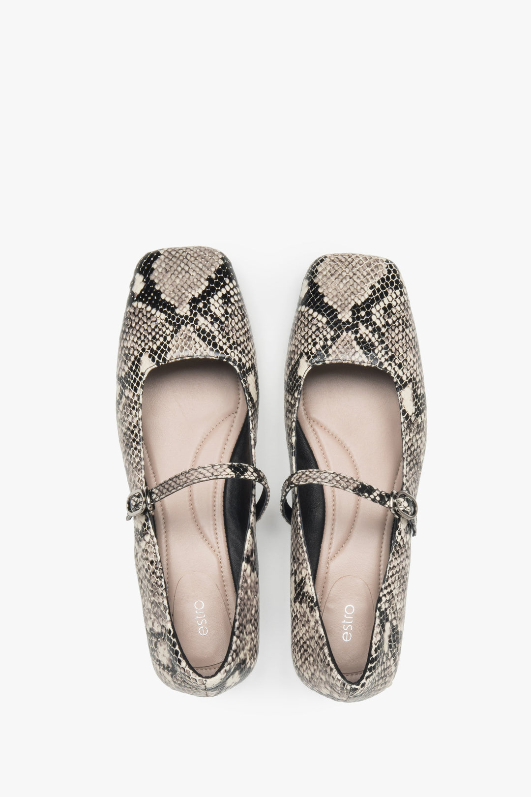 Unique black and white Estro women's ballet flats made of genuine leather – a blend of classic style and bold animal print.