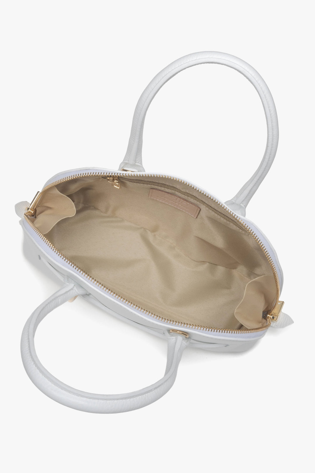 White Estro shoulder bag made of genuine Italian leather.