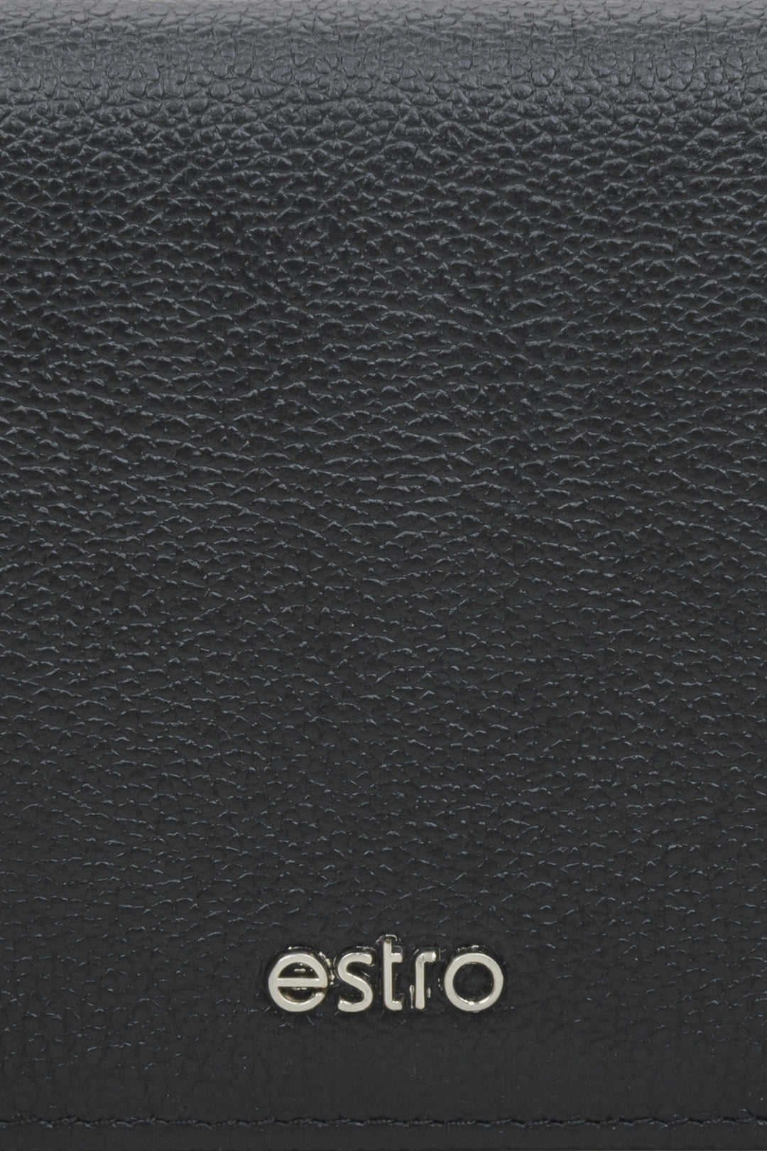 Estro men's large black wallet - close-up on details.