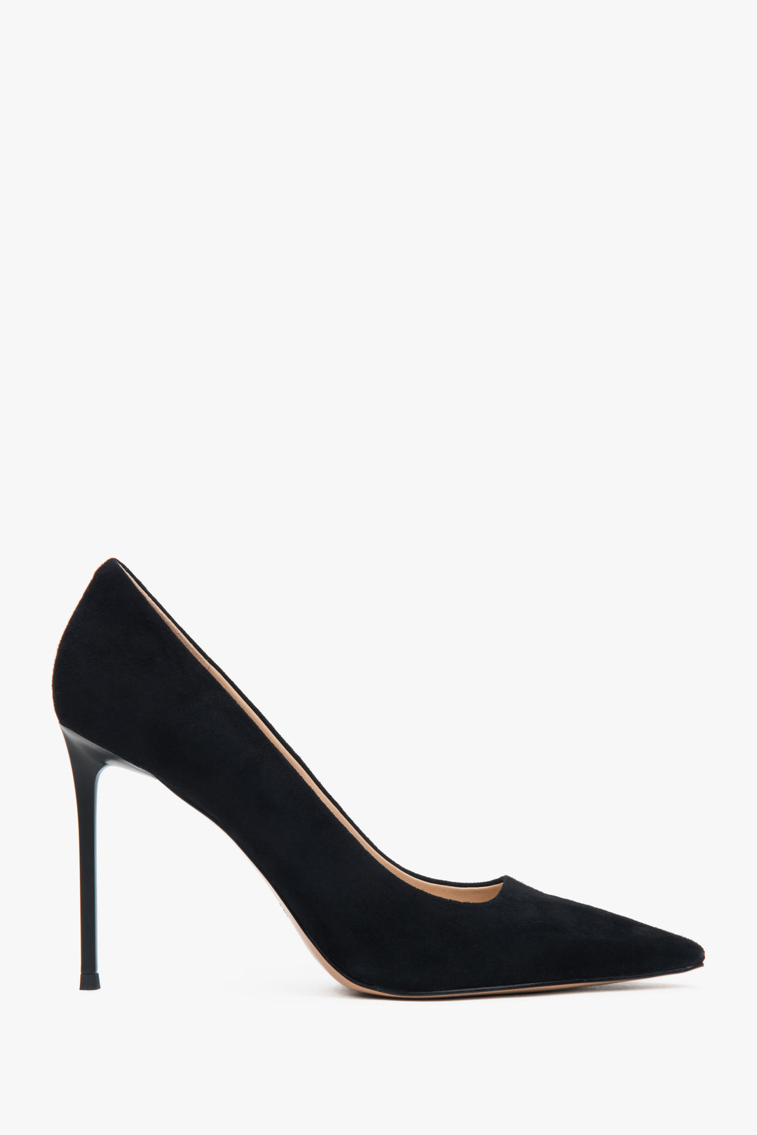 Women's Black Heels made of Genuine Velour Estro ER00117236.
