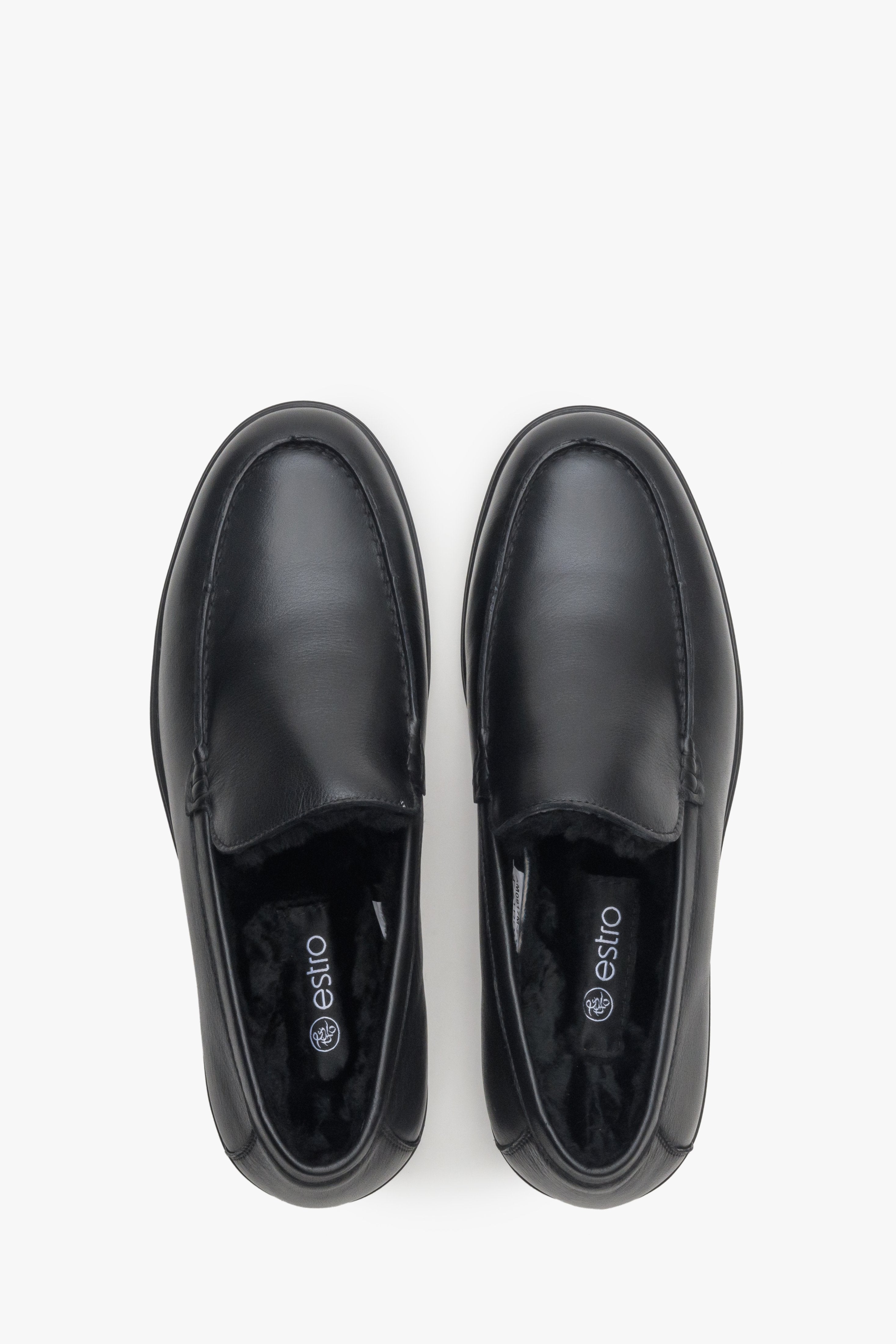 Men's moccasins made of genuine leather by Estro.