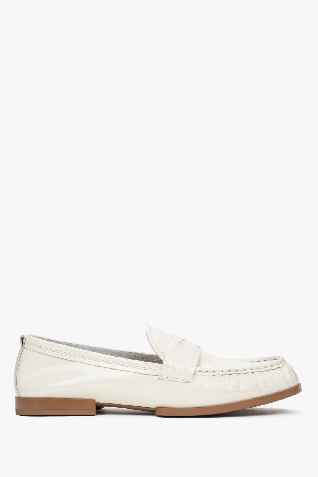 Women's White Loafers made of Patent Genuine Leather Estro ER00116904.