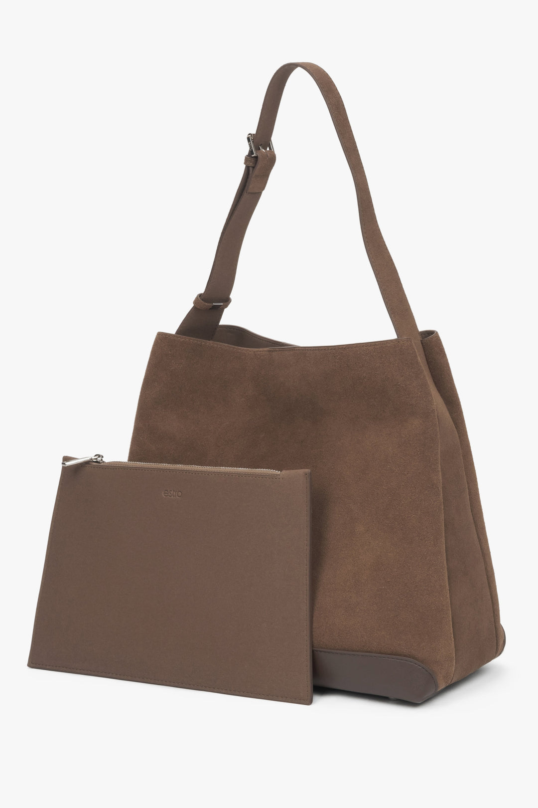 Estro women's bag in dark brown, made of soft genuine velour, designed to be worn on the shoulder.