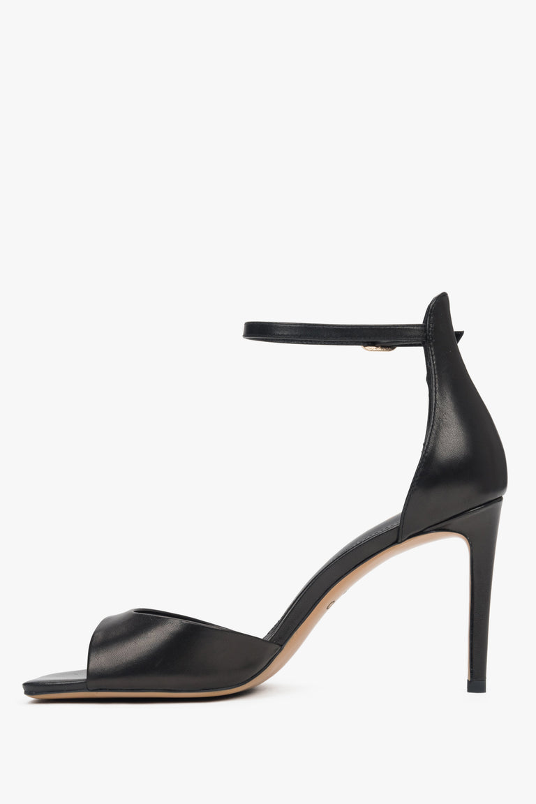 Women's stylish black sandals Estro, made of high-quality genuine leather, featuring an elegant high heel.