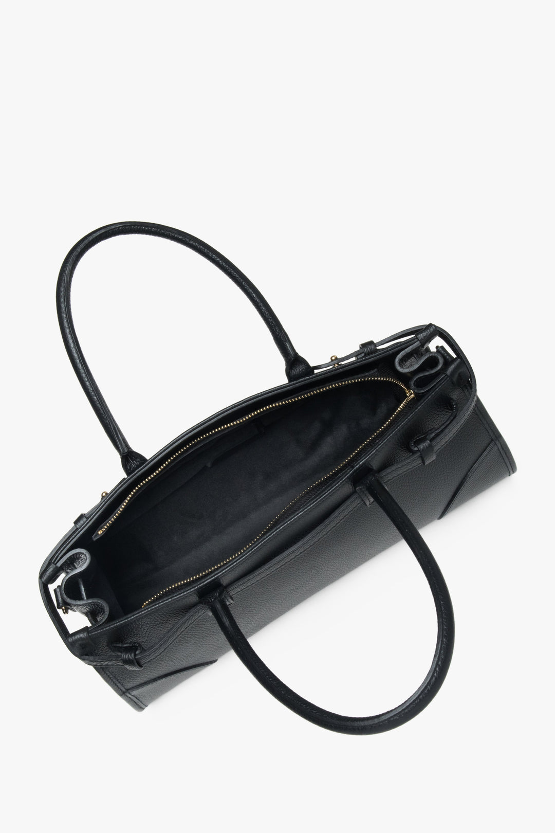 Women's black tote bag made of Italian leather.