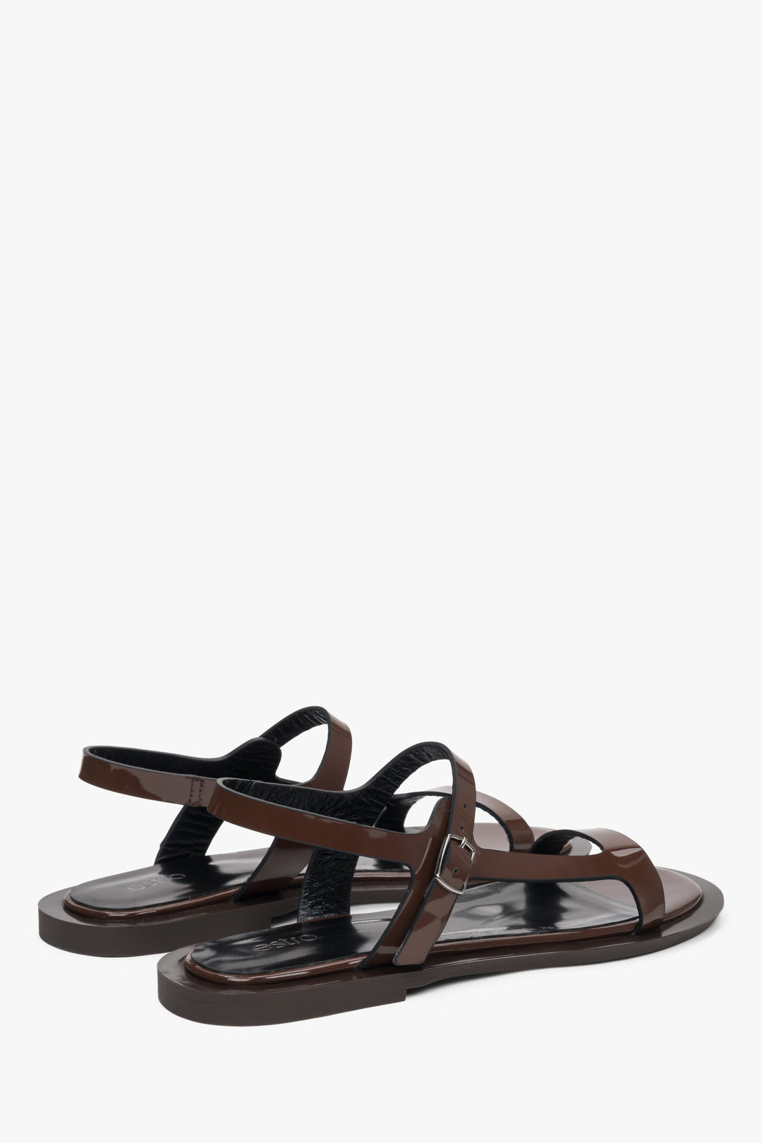 Timeless dark brown women's sandals by Estro, made of patent leather.