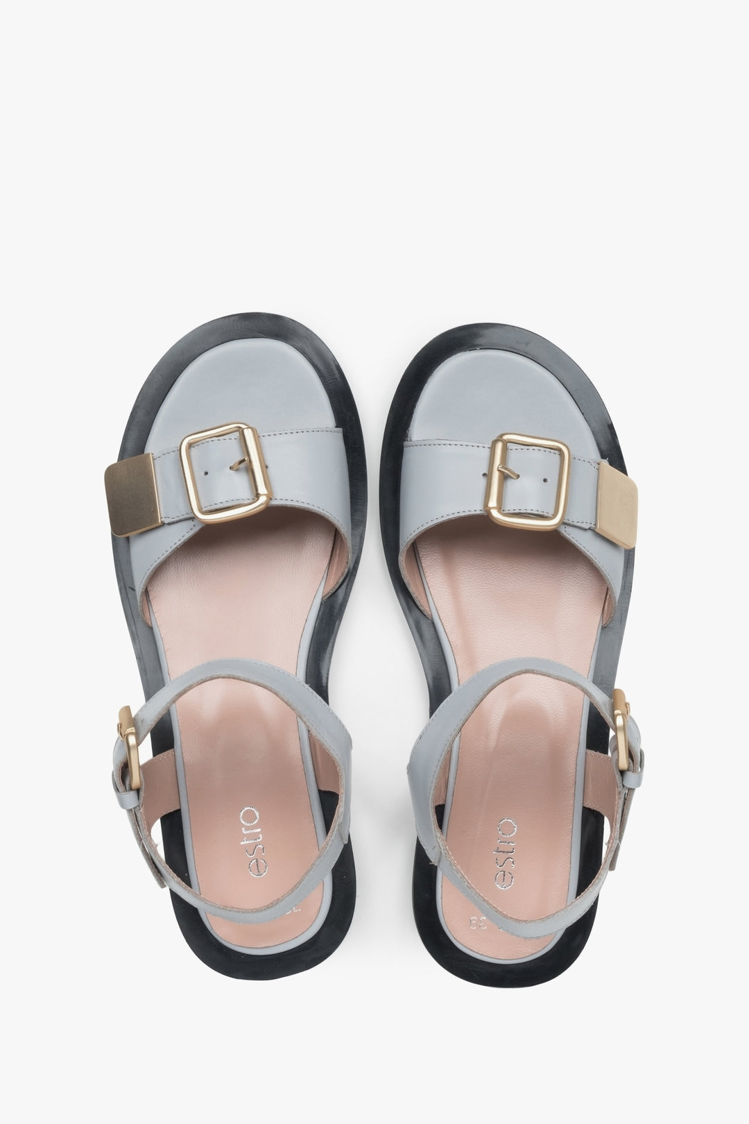 Light blue leather sandals by Estro, model ER00117384.