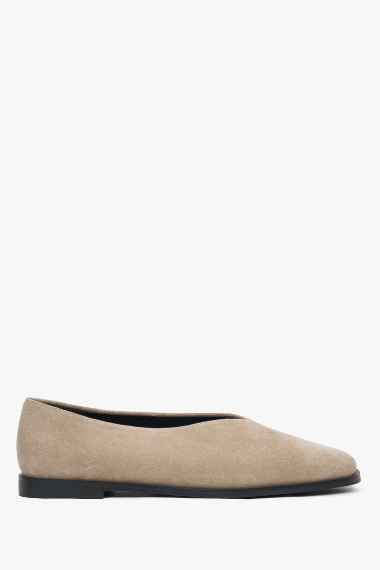Women's Beige Barefoot-Style Ballet Flats made of Soft Velour Estro ER00117918.