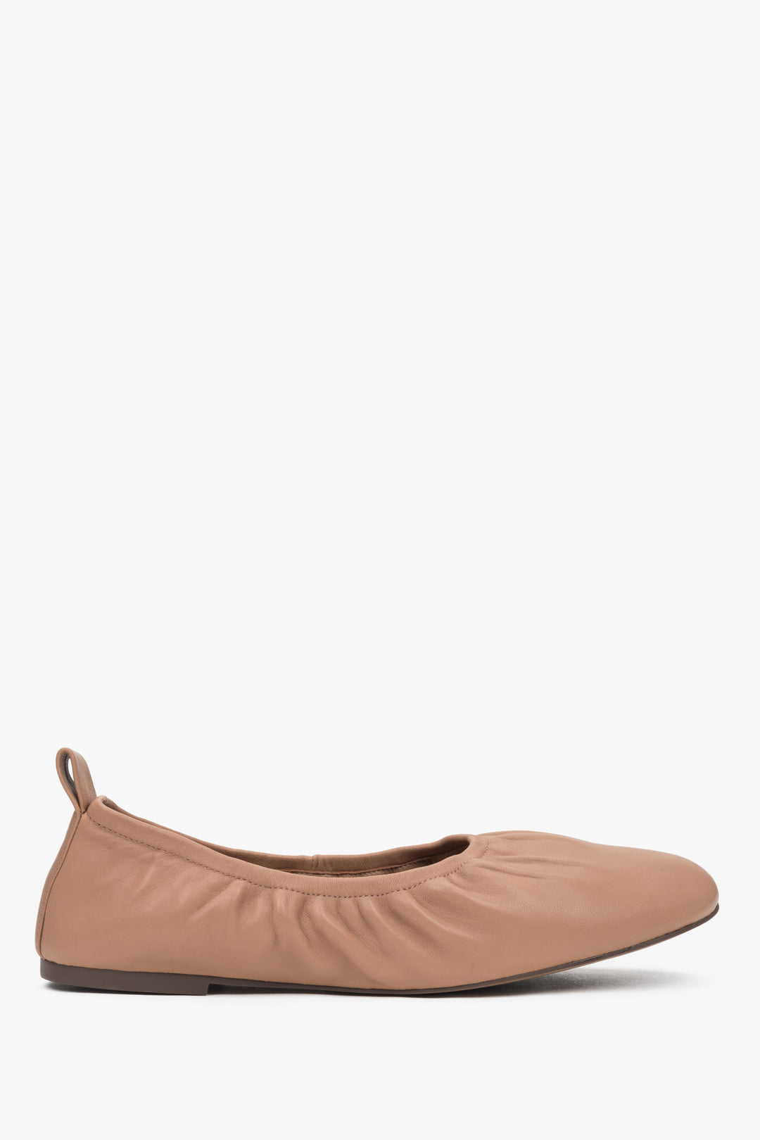 Women's Beige Leather Comfort Ballerina Flats Estro ER00117172.