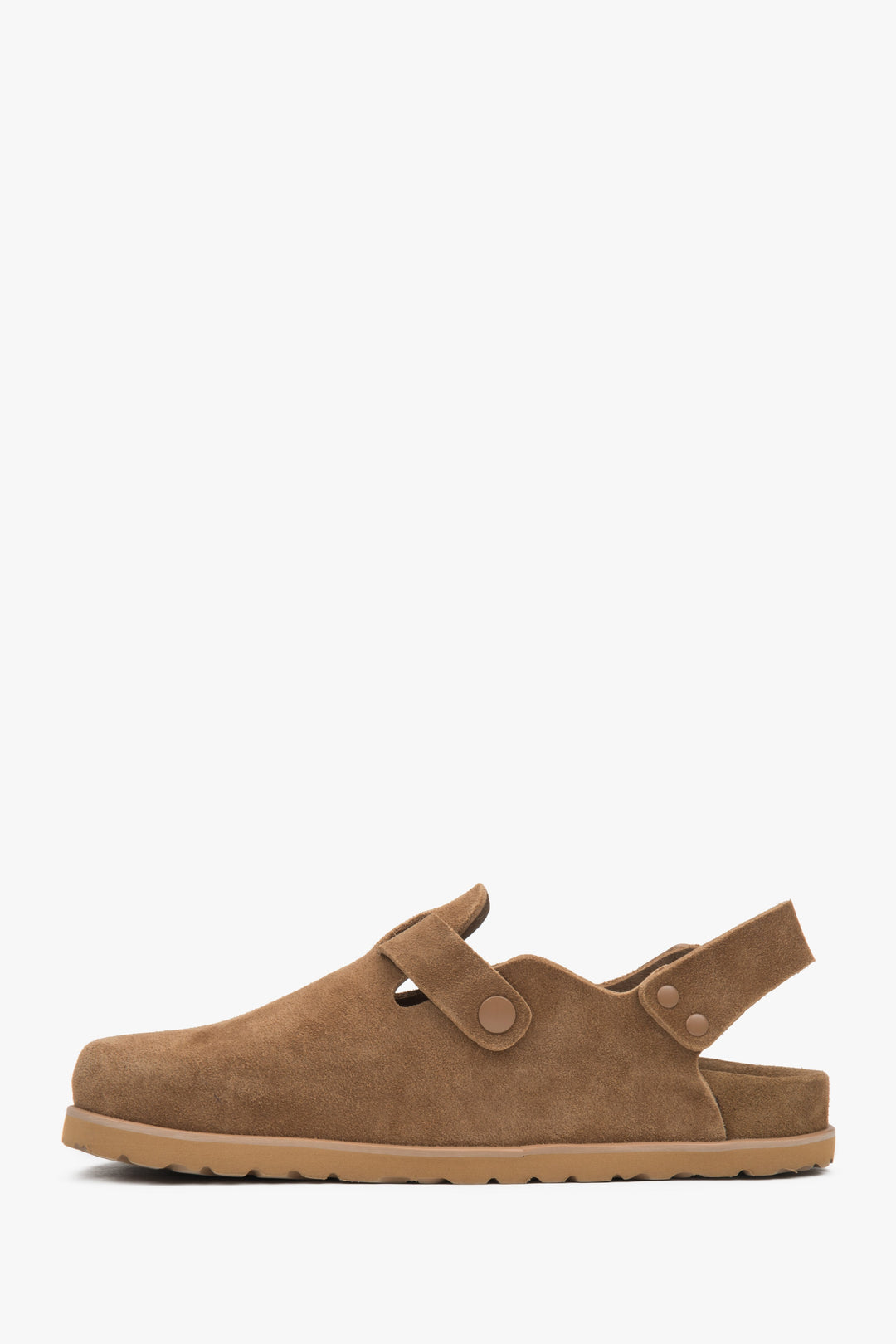 Estro women's clog sandals in brown velour.