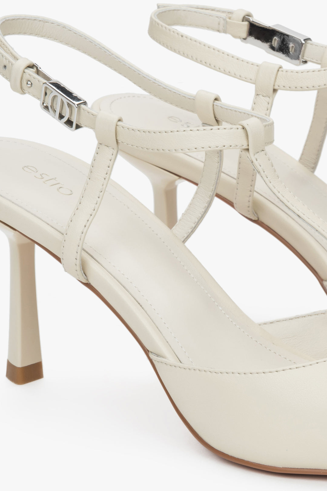 Pointed toe cream beige leather slingbacks – women's stilettos by Estro.