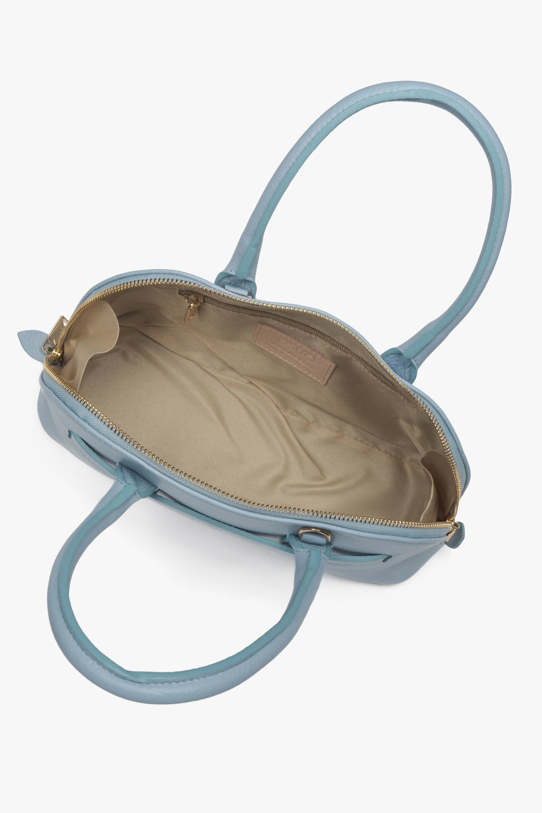 Women’s light blue leather shoulder bag by Estro.