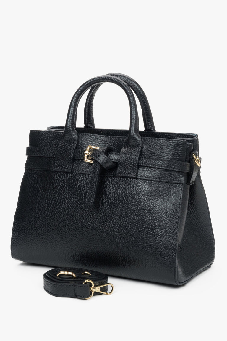 Women's small black satchel handbag made of Premium Italian Genuine Leather Estro ER00118334.