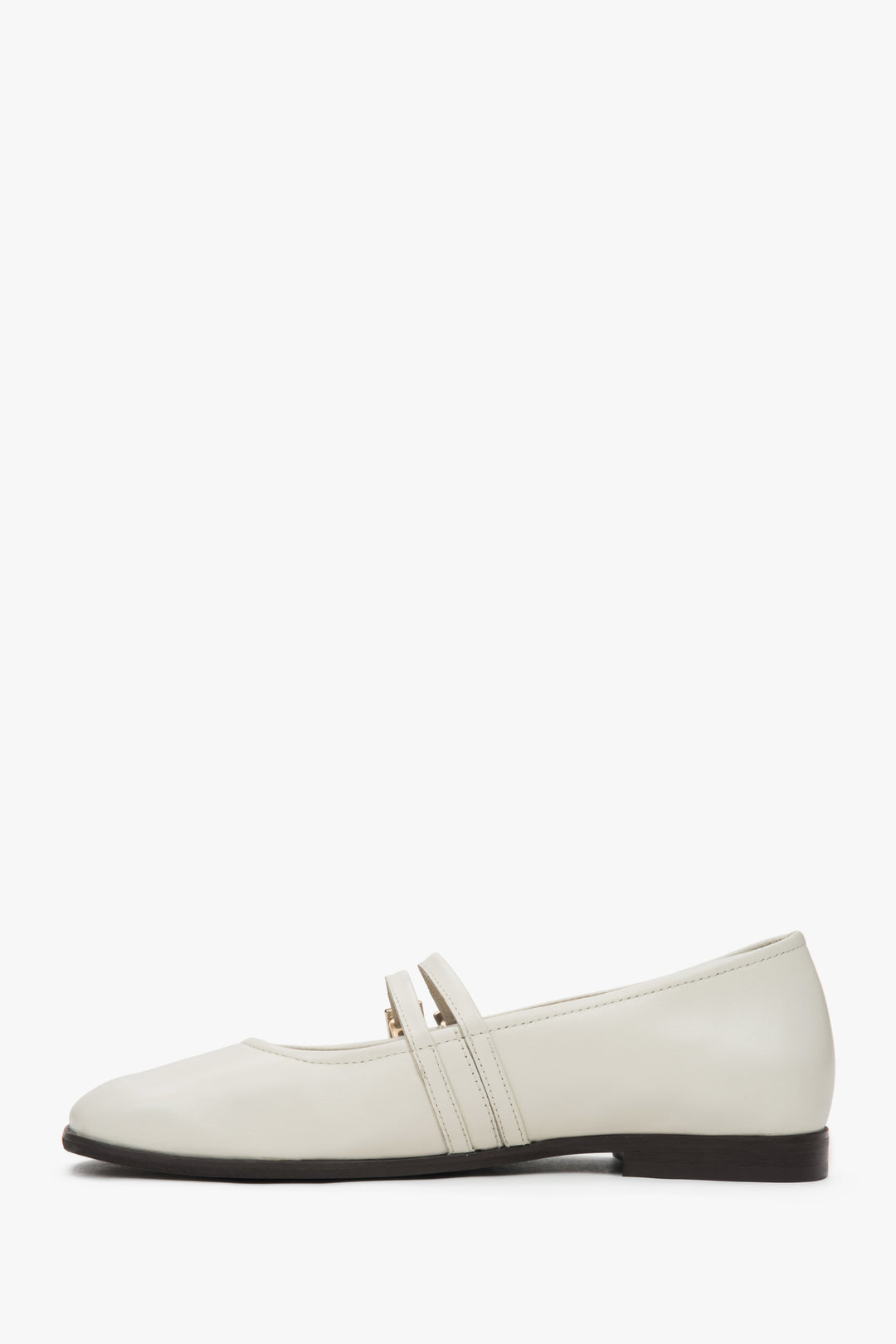 Estro women's white-beige leather ballerinas - shoe profile.