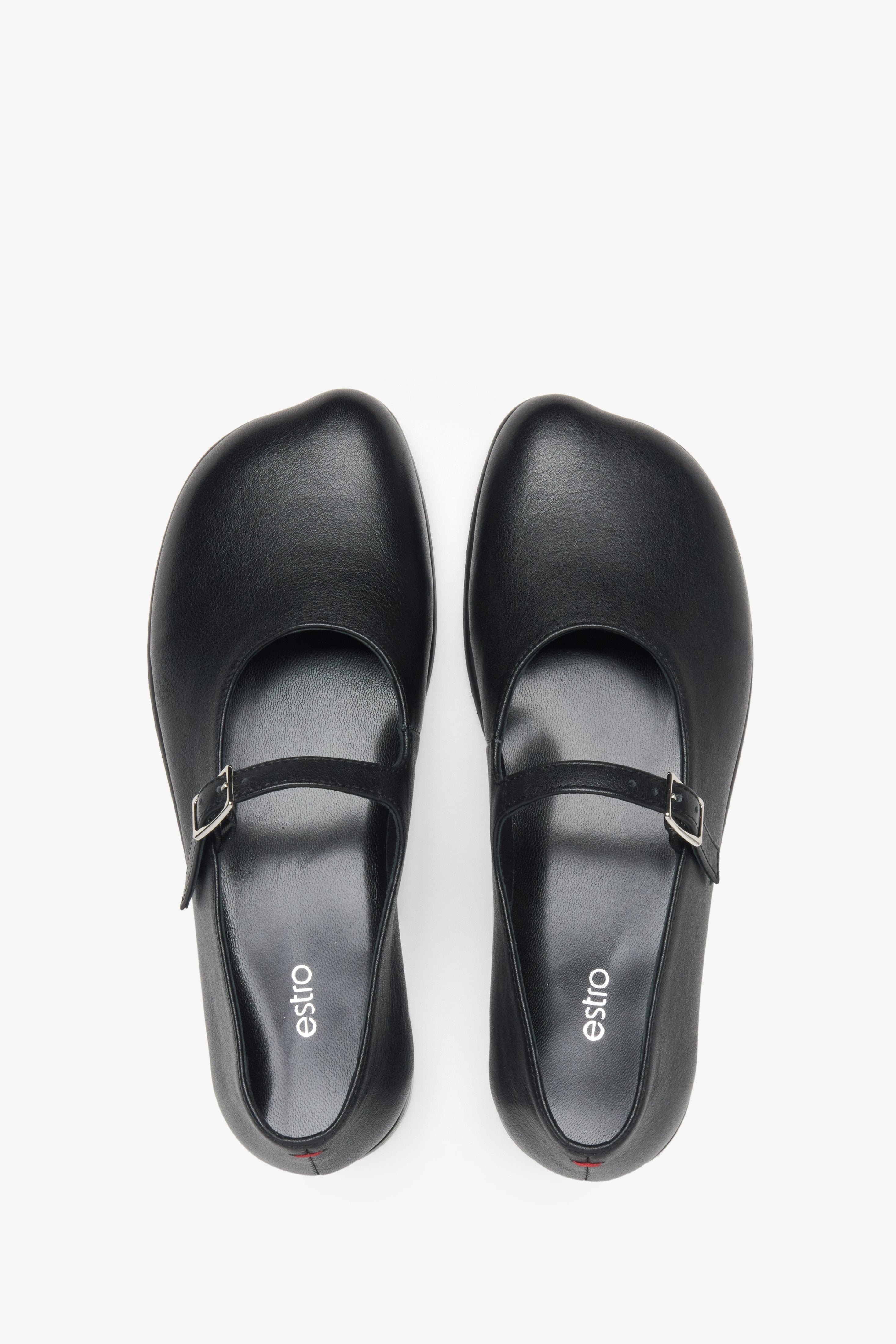 Women's black leather ballerinas by Estro - top view of the model.