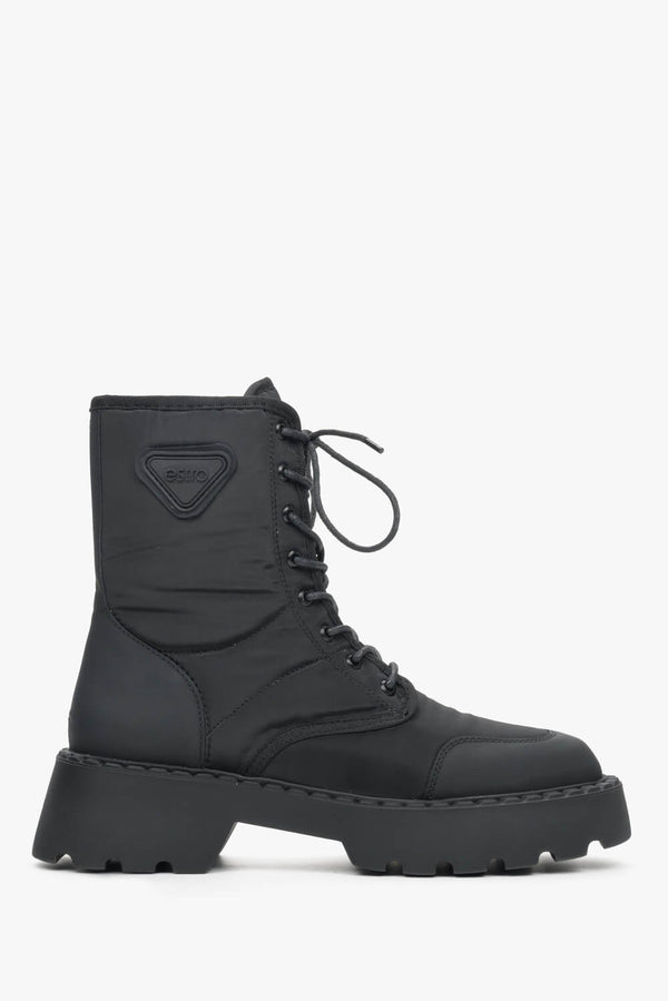 Tall, lace-up black Estro women's boots - shoe profile.