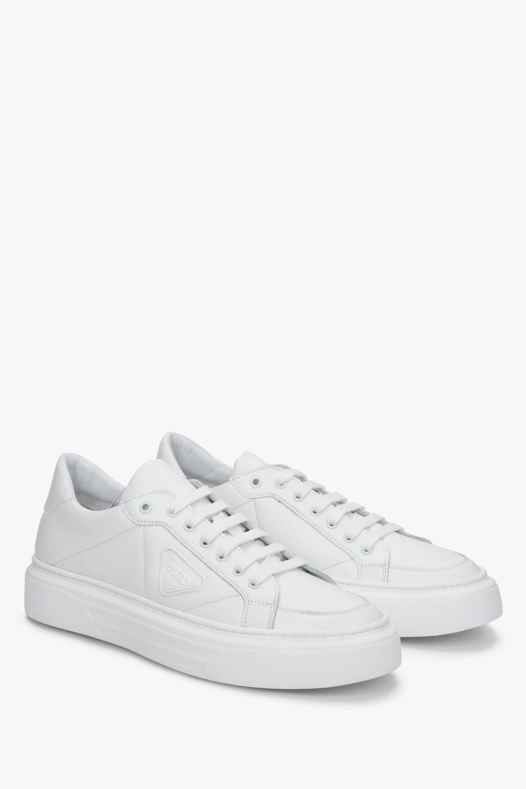 Men's White Low-Top Sneakers made of Genuine Leather Estro ER00110544.