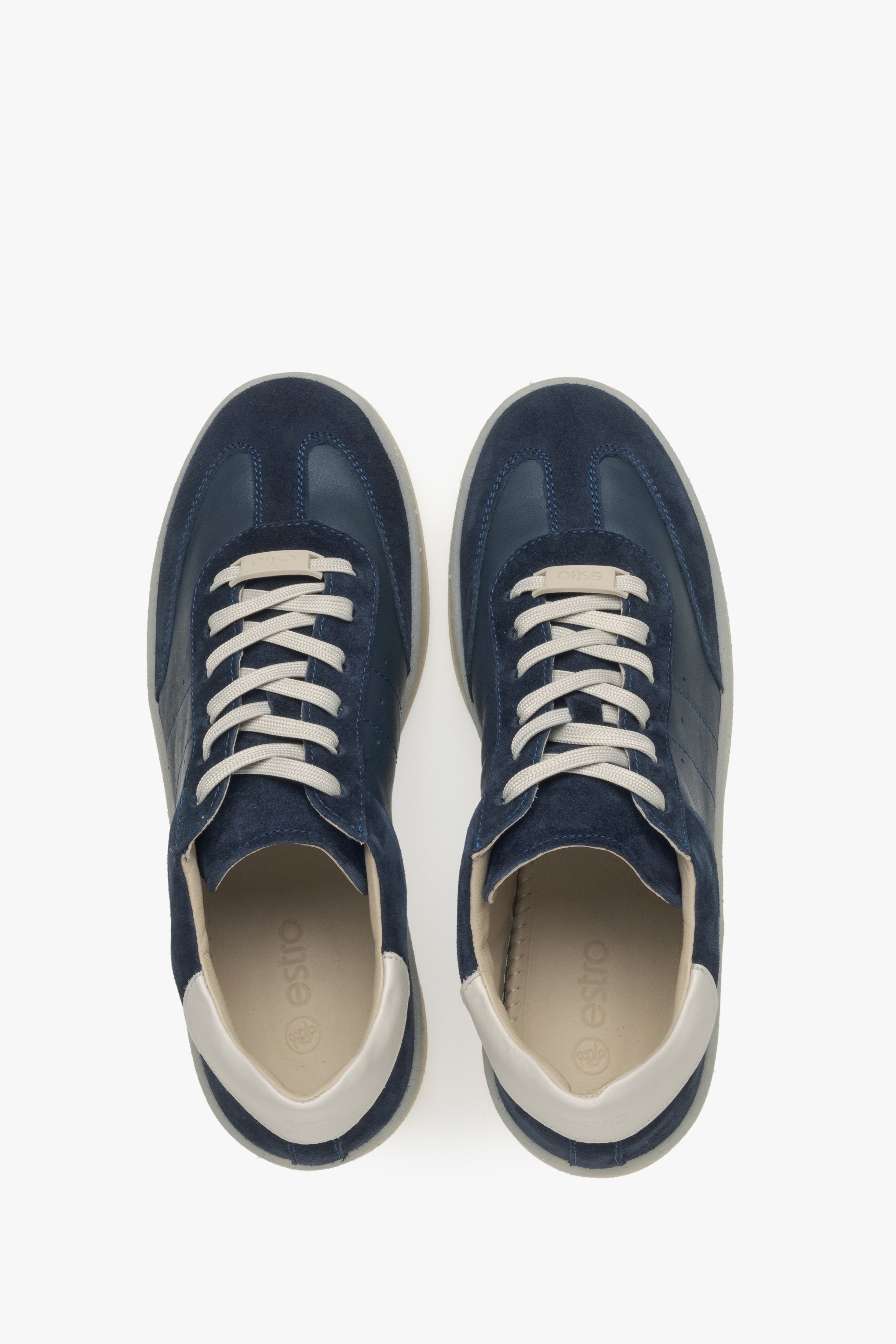 Women's dark blue sneakers made of leather and velour Estro - top view.