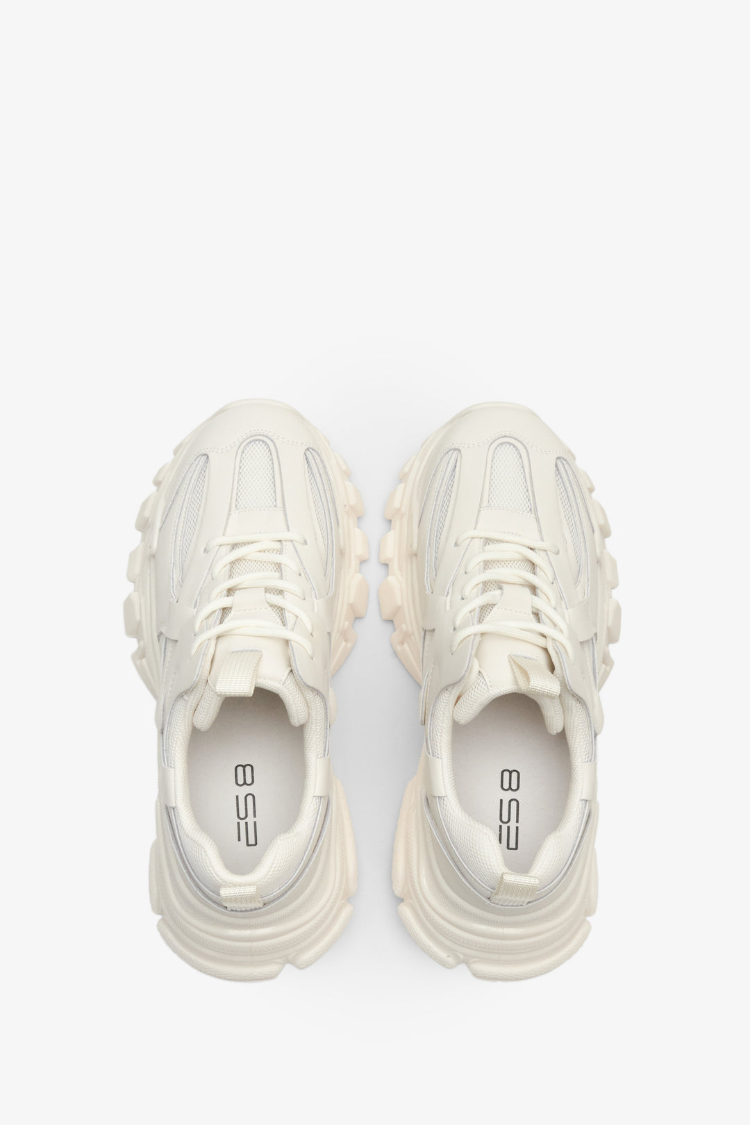 Women's white ES 8 sneakers with laces for spring and autumn - top view presentation of the footwear.