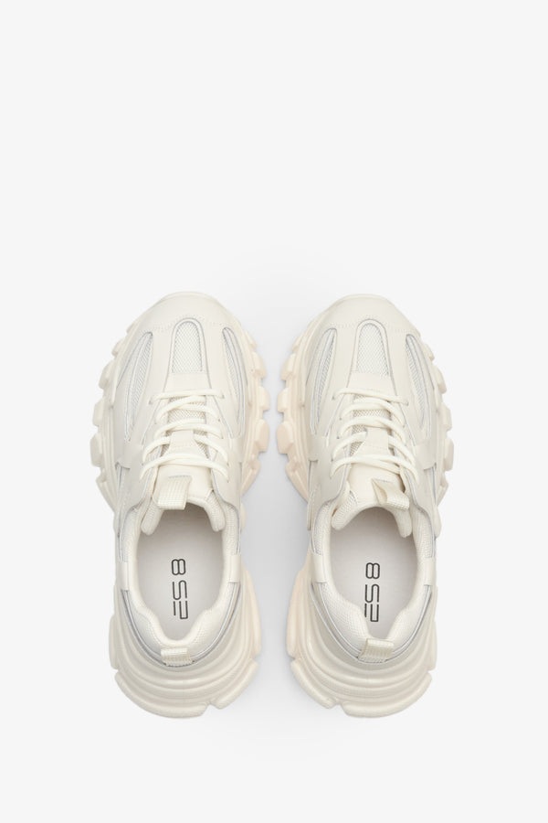 Women's white ES 8 sneakers with laces for spring and autumn - top view presentation of the footwear.