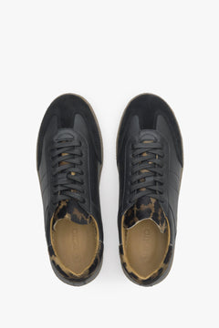 Estro leather women's black sneakers - model presentation from above.