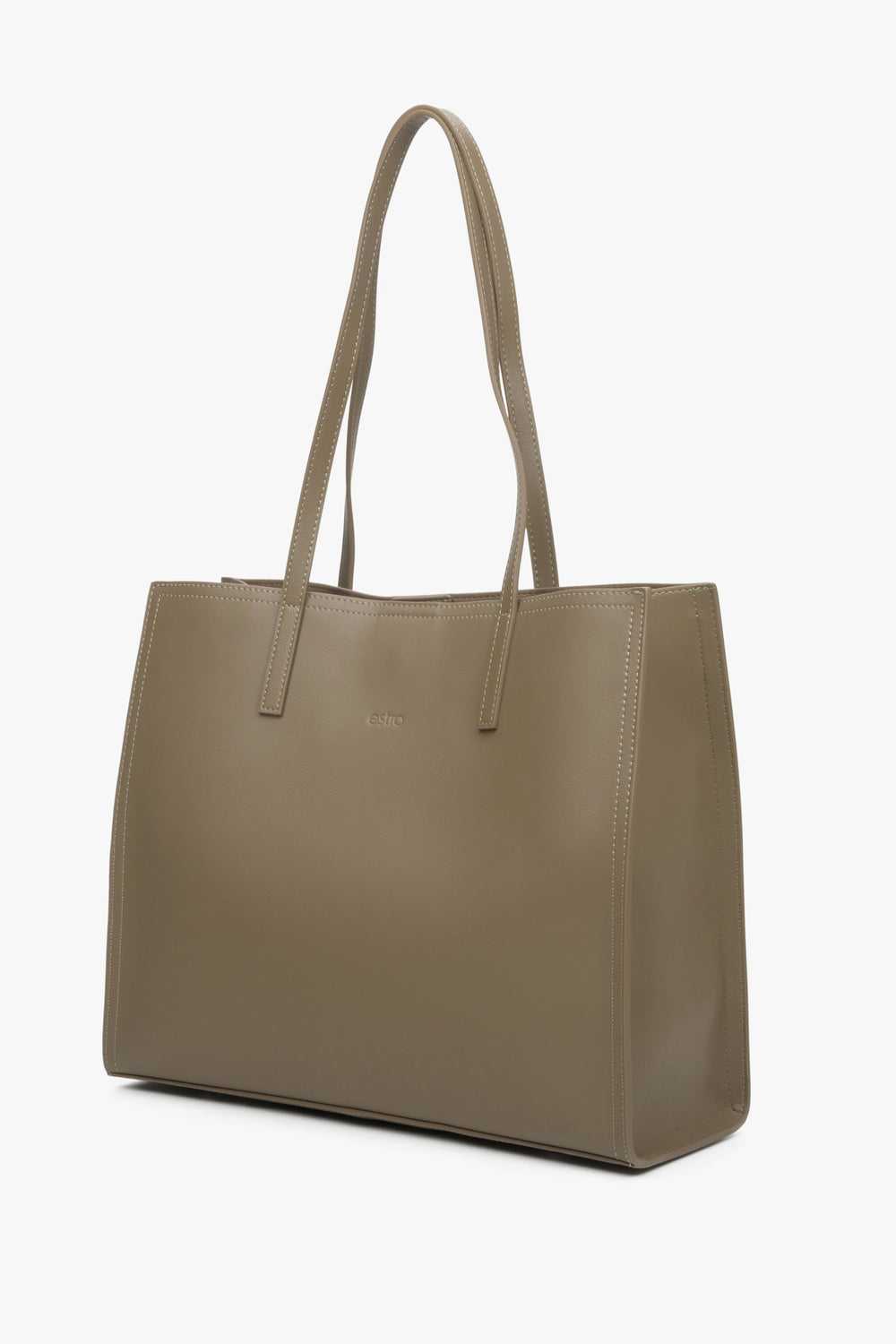 Brown leather women's shopper bag.