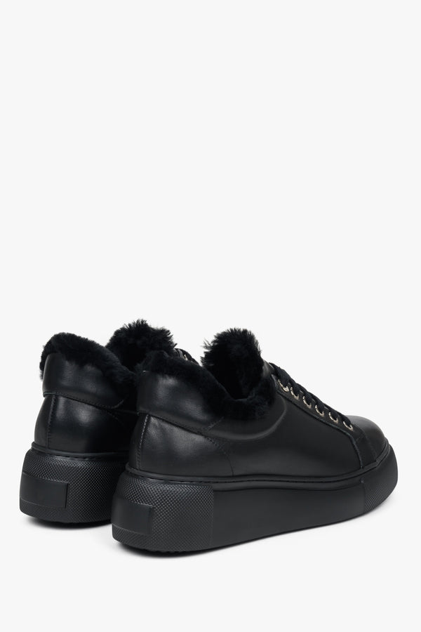 Black winter women's sneakers Estro ER00112115 - back part of the shoe.