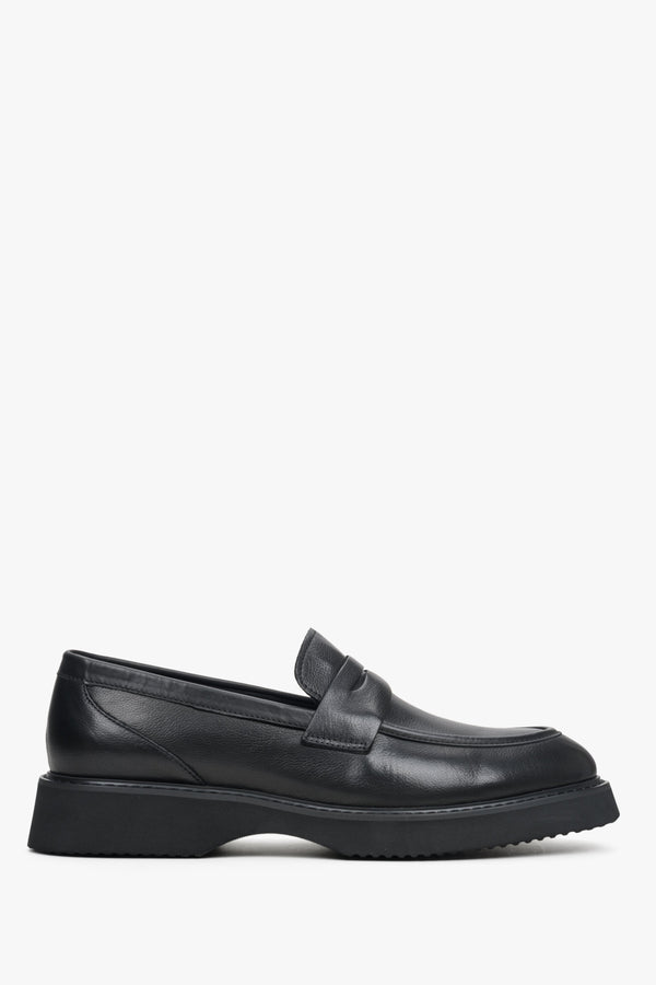  Black Loafers made of Genuine Leather Estro ER00113936.