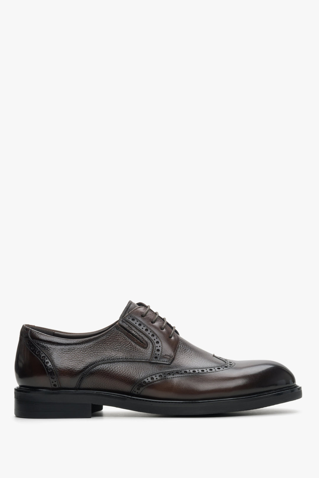 Men's Brown Leather Brogues with Decorative Perforation Estro ER00114401.
