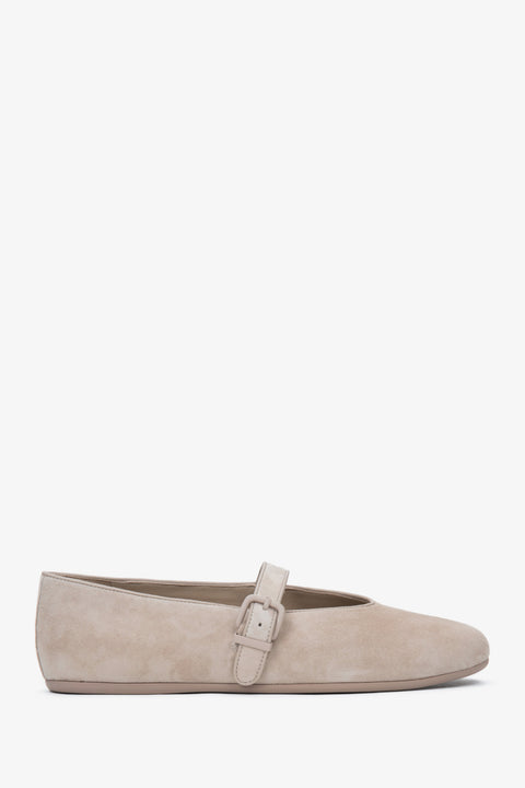 Women's Light Beige Buckle Ballet Flats made of Soft Genuine Velour Estro ER00116949.