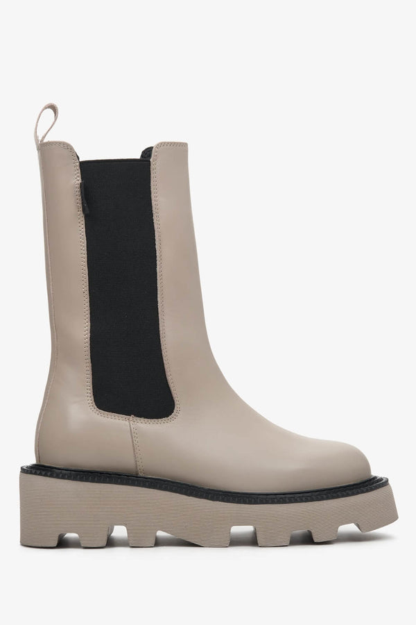 Women's high beige boots for fall by Estro - shoe profile.