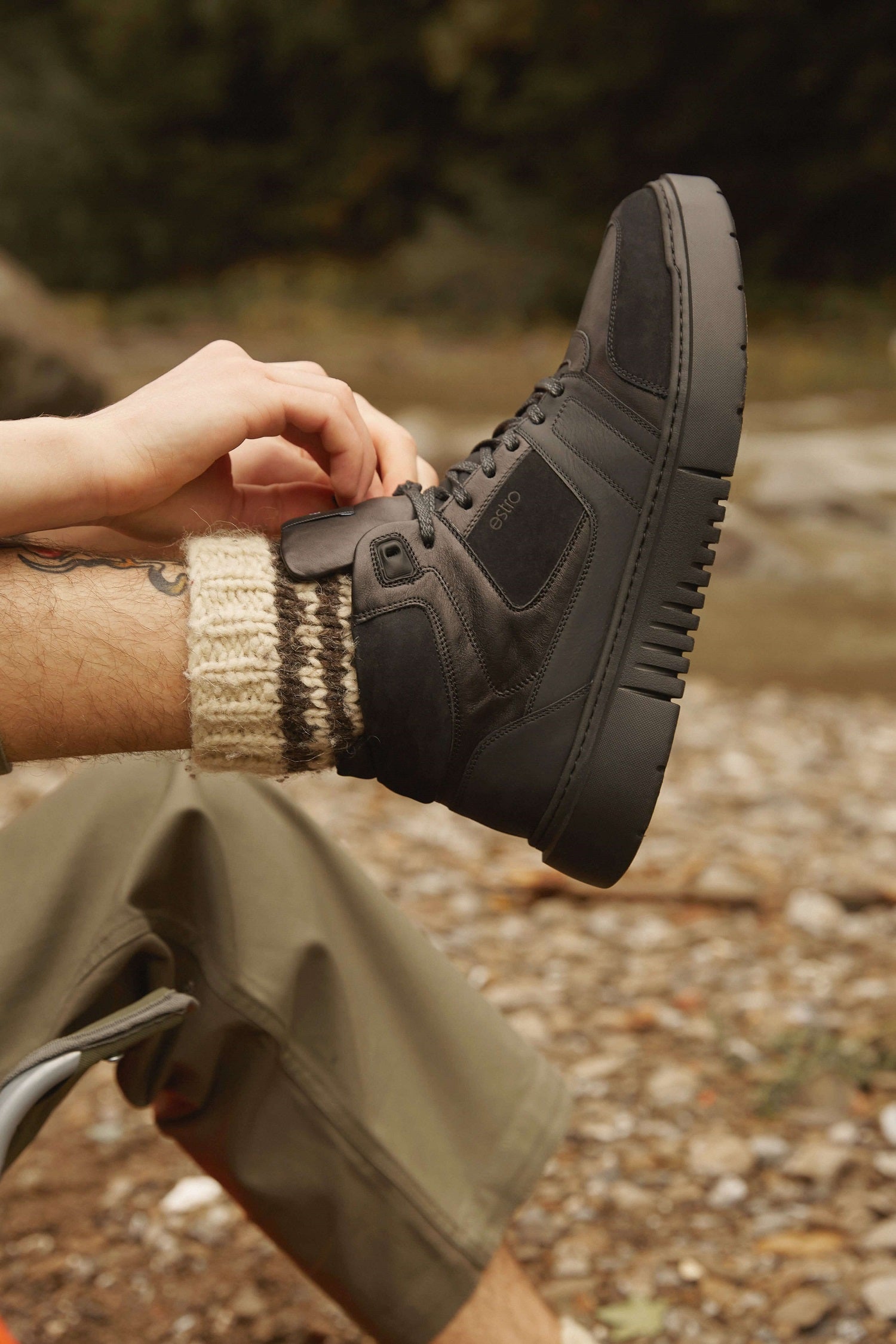 Men's Black High-top Sneakers with Leather Lining Estro ER00110542.