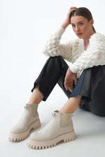 Women's Low Ankle Boots in Beige made of Genuine Leather Estro ER00111143.