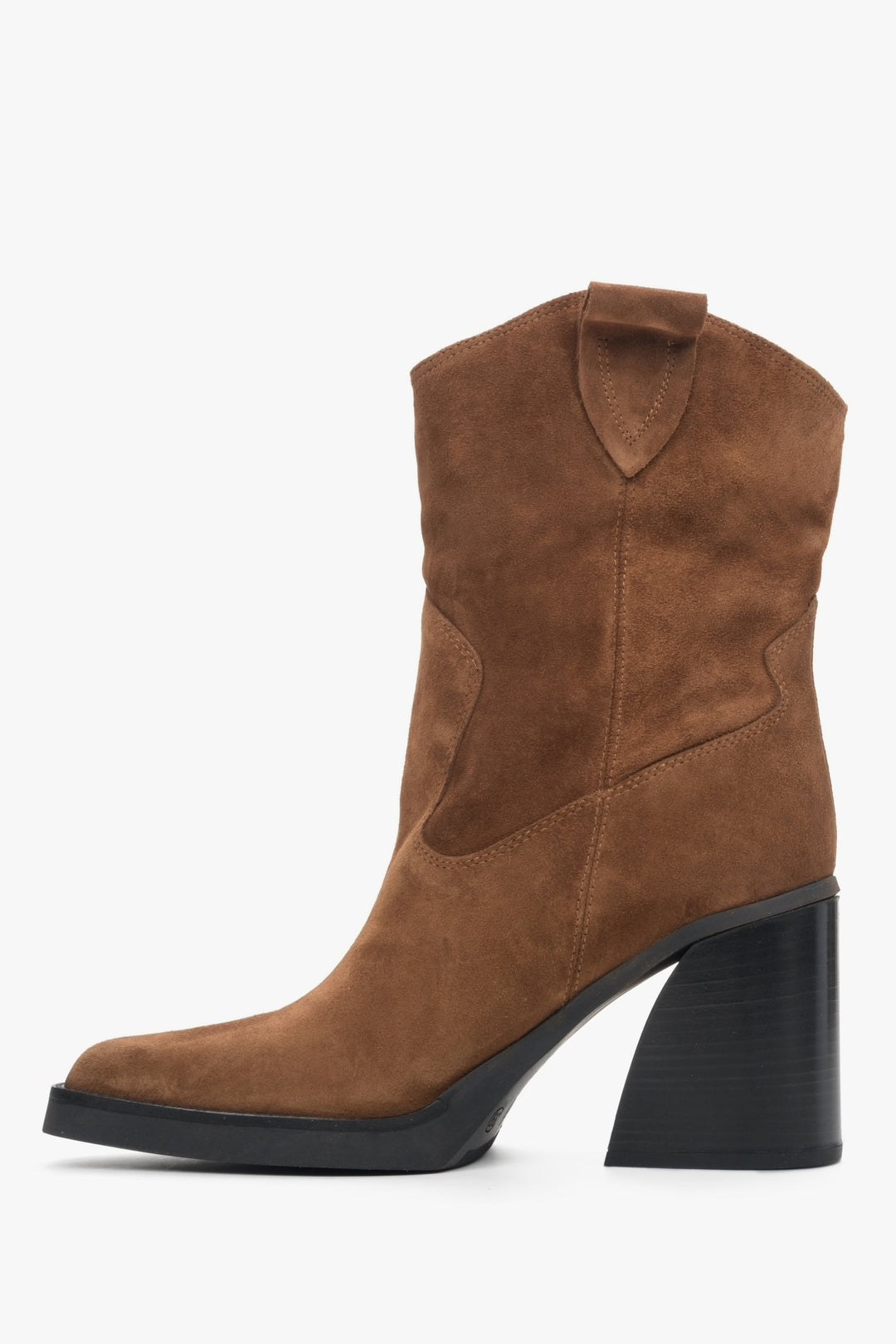 Brown suede heeled cowboy boots by Estro - shoe profile.