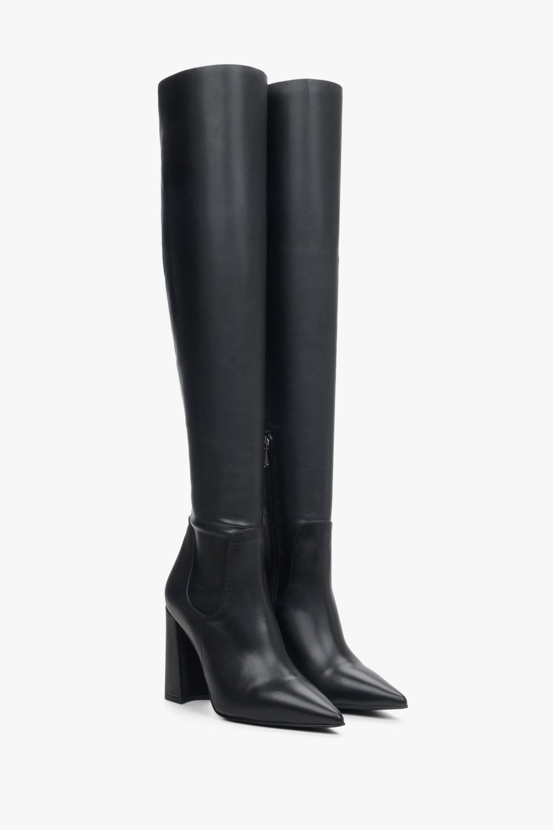 Black leather pointed knee-high boots Estro.