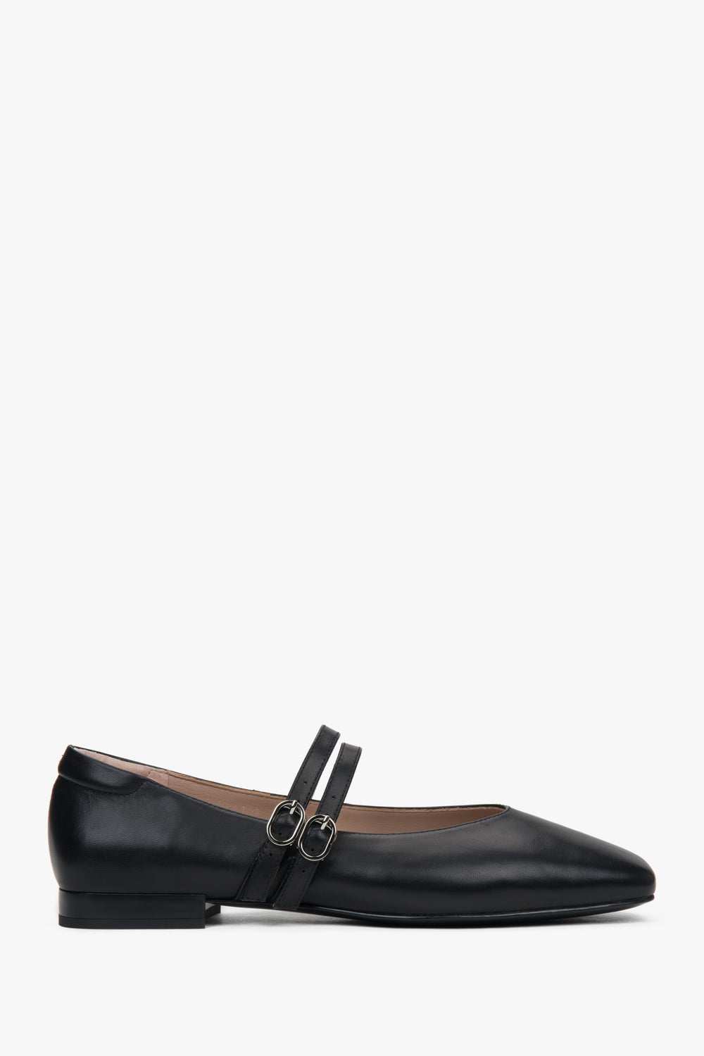 Women's Black Ballet Flats with a Low Heel made of Genuine Leather Estro ER00117152.