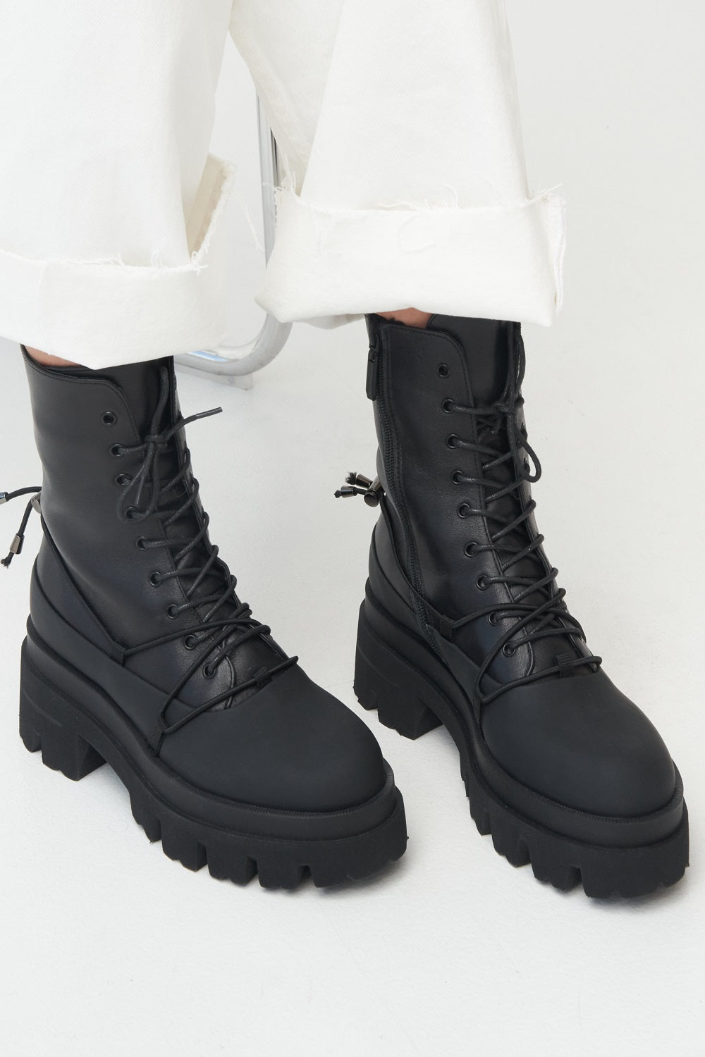 Black Women's Boots Natural Leather Estro ER00111821.