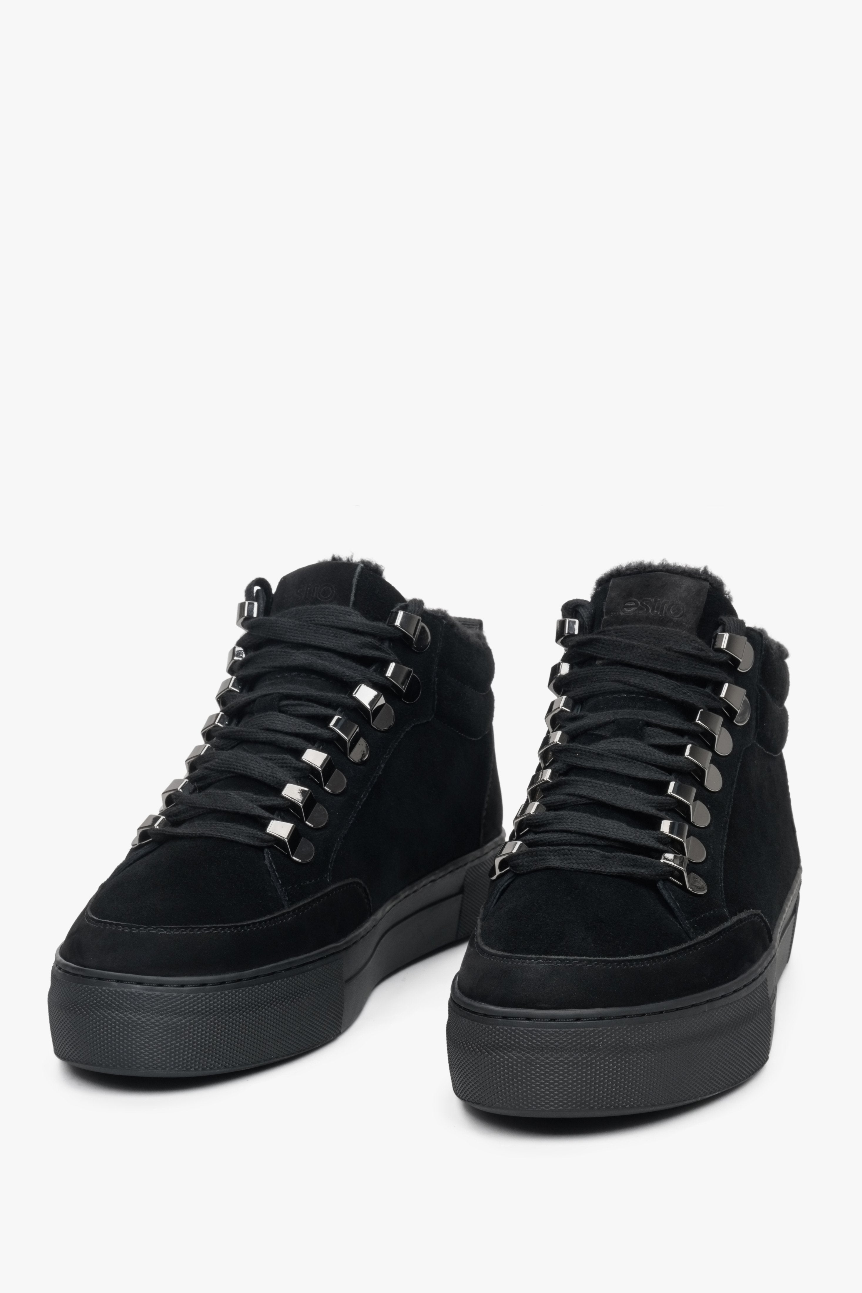 Women's black nubuck winter sneakers by Estro - presentation of the front line of the footwear.